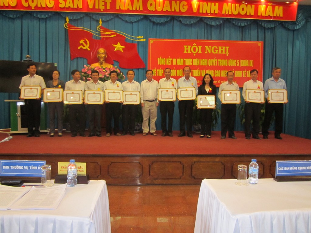 lien minh HTX [Desktop Resolution].jpg